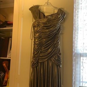 Rene Ruiz gold gown